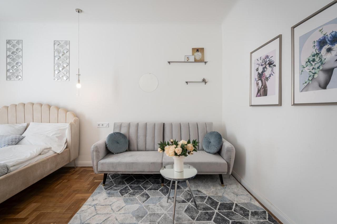 D71 - Dob 71 Cozy - Location By Bqa Budapešť